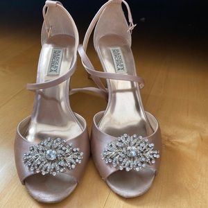 Badgley Mischka pink heels